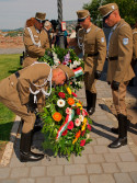 Following the wreath laying, the guests were invited to view a shorter version of the three hour documentary, A Becsulet Utjan, produced by Peter Mudry. He and Dr. Hanto then opened the floor for questions relating to the documentary