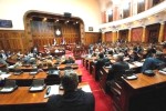 A szerb parlament rendkívüli ülésén pénteken elfogadta a délvidéki magyarok ellen 1944-45-ben elkövetett vérengzéseket elítélő nyilatkozatot